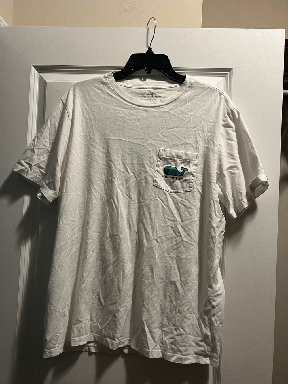 Vineyard Vines White Short-Sleeve Pocket Tee with Teal Whale